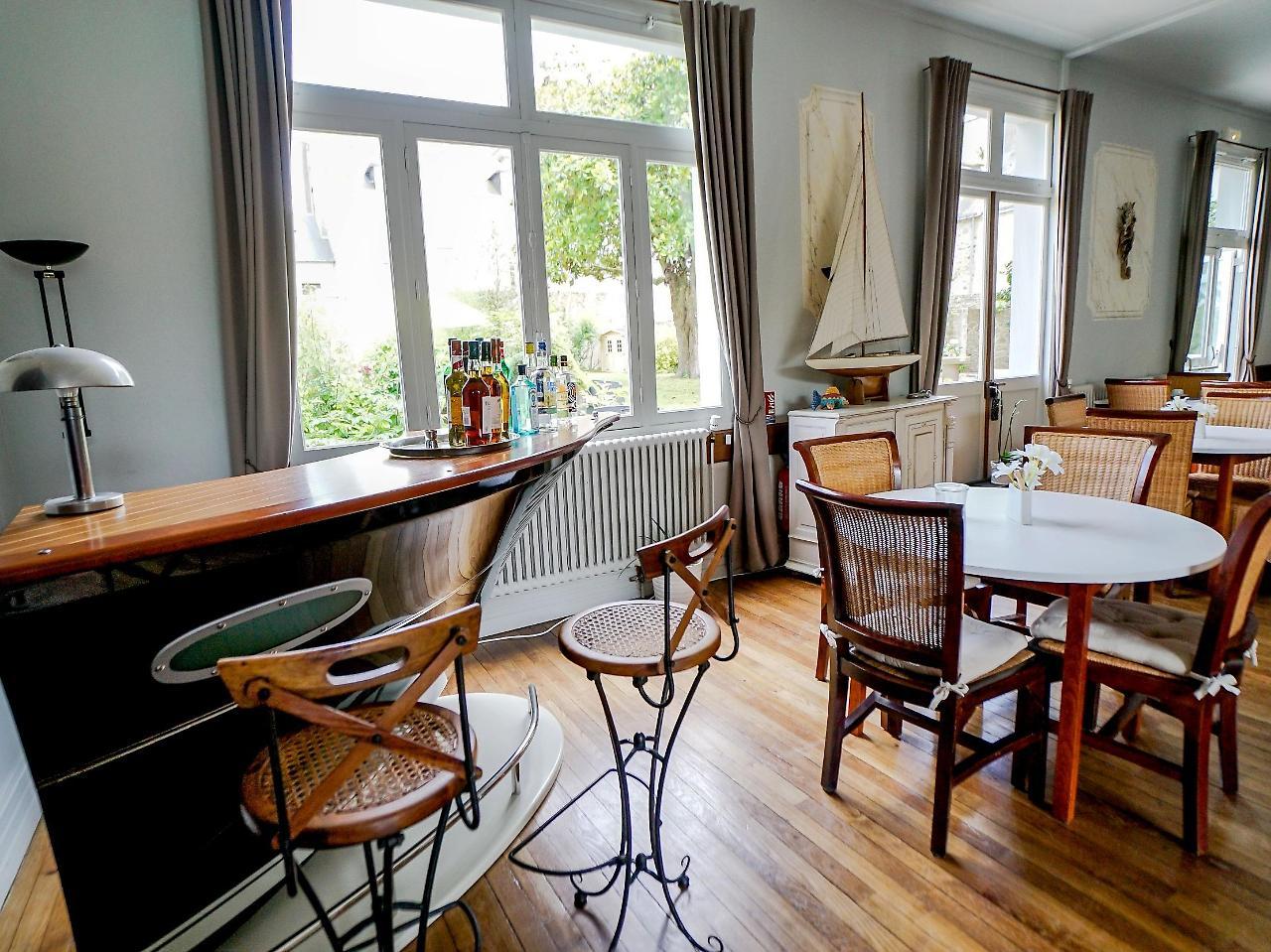Hotel Spa De La Citadelle Lorient Port-Louis Kültér fotó