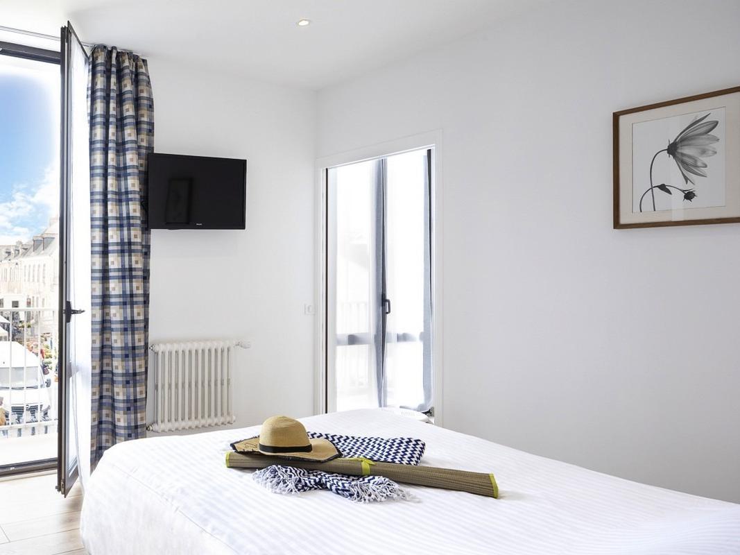 Hotel Spa De La Citadelle Lorient Port-Louis Kültér fotó